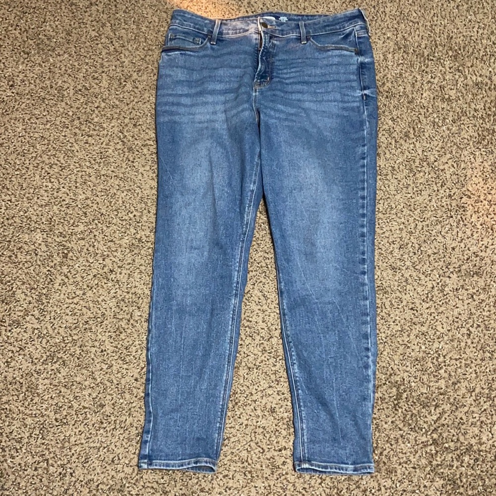 Old navy size 14 high rise super skinny jean